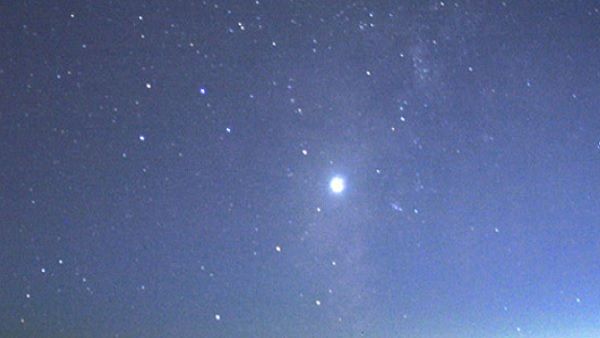 Venus enters Sagittarius: बृहस्पति की राशि धनु में शुक्र का प्रवेश, जानिए अच्छा है या बुरा?
