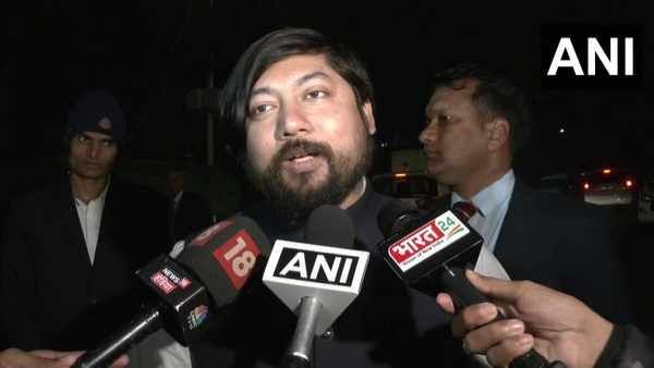 MoS Home Nisith Pramanik प. बंगाल की अदालत में हुए पेश, 13 साल पुराना है दुकान में चोरी का आरोप