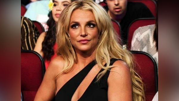 Britney Spears का इंस्टाग्राम अकाउंट डिएक्टिव ! क्या मानसिक रूप से टूट गईं सेलिब्रिटी सिंगर ? जानिए जवाब