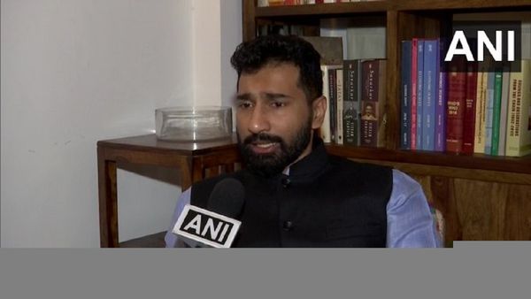 पूर्व केंद्रीय मंत्री एके एंटनी के बेटे अनिल एंटनी ने कांग्रेस से दिया इस्तीफा, BBC फिल्म का किया था विरोध