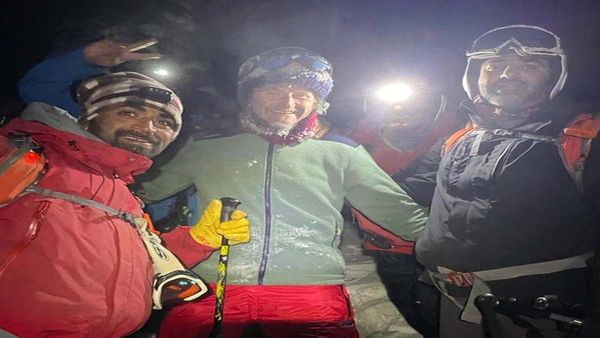 जम्मू-कश्मीर: गुलमर्ग में स्कीइंग करने गया विदेशी पर्यटक हुआ लापता, बारामूला पुलिस ने किया रेस्क्यू