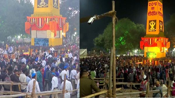 Bhima Koregaon की 205वीं वर्षगांठ में पुणे में बड़ी संख्या में इकट्ठा हुए लोग, जानिए क्यों खास है यह दिन