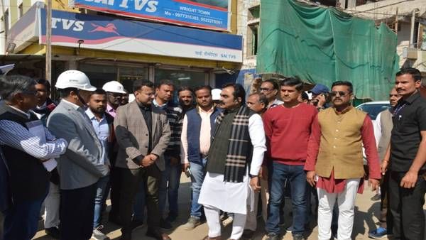 Jabalpur News: सीएम शिवराज आ रहे है, सब कुछ टिप-टॉप करने जुटे अधिकारी, सांसद ने फ्लाईओवर का किया निरीक्षण