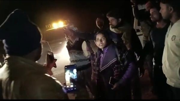 Satna news : सत्ता का रसूख ऐसा की साधना ने पुलिस जवान को जड़ दिए चप्पल, युवा अध्यक्ष बनकर बटोरी थी सुर्खियां