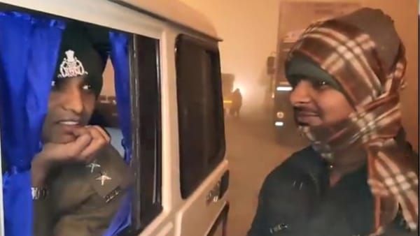 Gwalior : रात्रि गश्त में हूटर की आवाज का मतलब समझाते DSP का Video वायरल, हूं..हूं..हूं करके बताया अर्थ