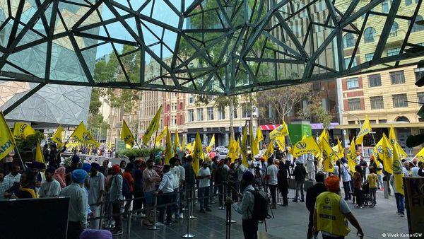 खालिस्तान के मुद्दे पर ऑस्ट्रेलिया में सड़कों पर हिंसा