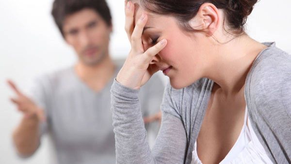 'क्या मुझे अपने लवर के लिए पति को छोड़ देना चाहिए', AI से पूछा महिला ने जवाब, जानिए फिर क्या हुआ?