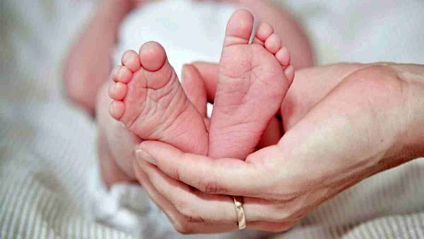 Odisha Family Planning : सास-बहू मॉडल से मिलेगी मदद, दंपती को वेडिंग गिफ्ट देगी सरकार