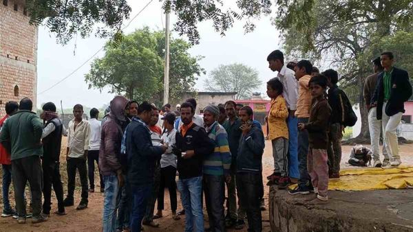 Chhatarpur : गणतंत्र दिवस के कार्यक्रम में विवाद, सरपंच के भतीजे पर चलाई गोली