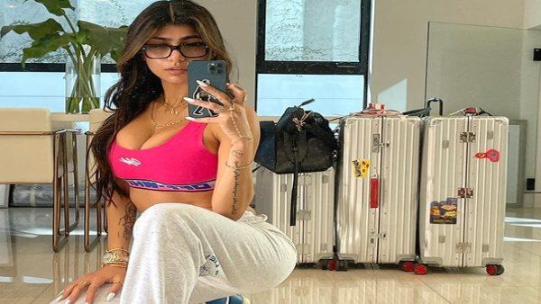 Mia Khalifa : मिया खलीफ का साथ हुआ कुछ ऐसा, मेकअप से छिपाना पड़ा चेहरा