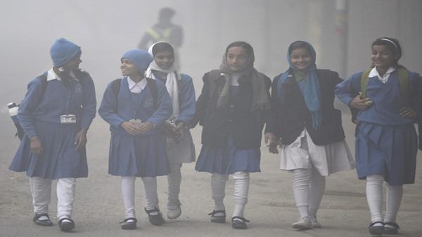 MP में सर्दी का सितम, जबलपुर में सुबह 9 बजे से खुलेंगे स्कूल, हाफ ईयरली एग्जाम की टाइमिंग भी बदली