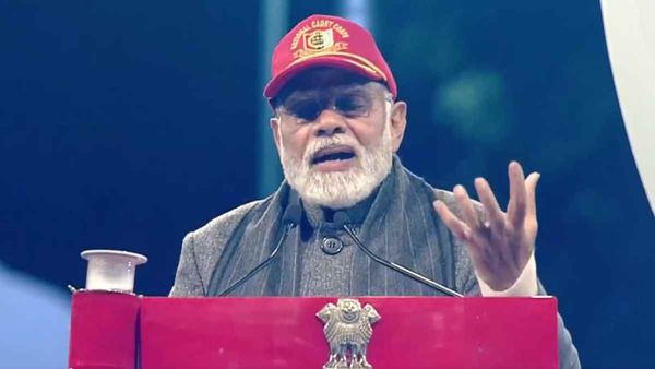 NCC के 75वें स्थापना वर्ष पर बोले पीएम मोदी, 'देश के लोगों के बीच 'दरार' पैदा करने के किए जा रहे प्रयास'