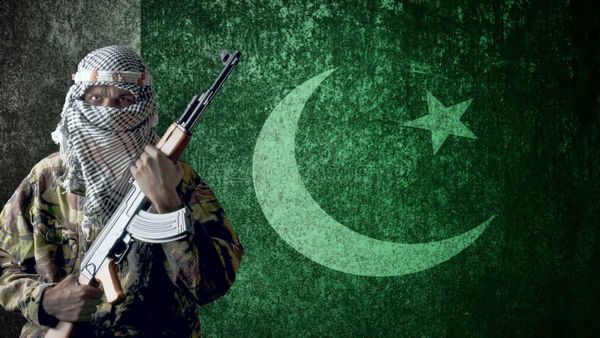 Terrorism in Pakistan: दुनिया में इस्लामिक आतंक फैलाने के चक्कर में पाकिस्तान खुद बन रहा शिकार