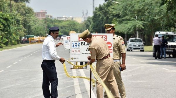 Noida में 31 जनवरी तक धारा 144 लागू, उल्लंघन पर 188 IPC के तहत होगी कार्रवाई