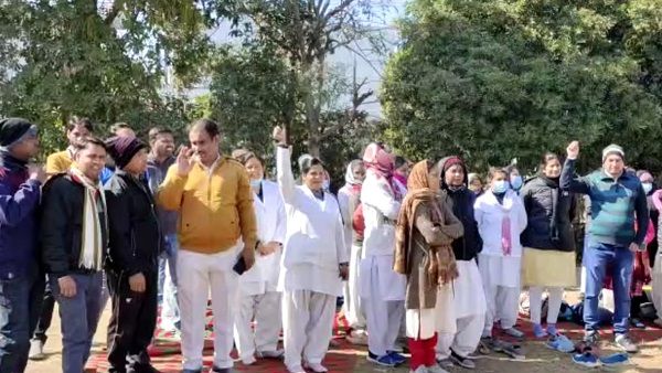 Sagar : बीएमसी में नर्सिंग हड़ताल, 6 घंटे वार्डों में न दवा मिली, न बोतल चढ़ी, बिगड़े हालात