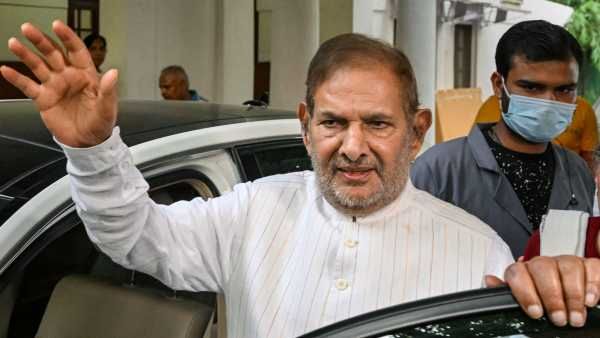 Sharad Yadav : समाजवादी सियासत के पुरोधा चिरनिद्रा में सोए, जानिए मूल्यों की राजनीति में कैसे बनाई पहचान