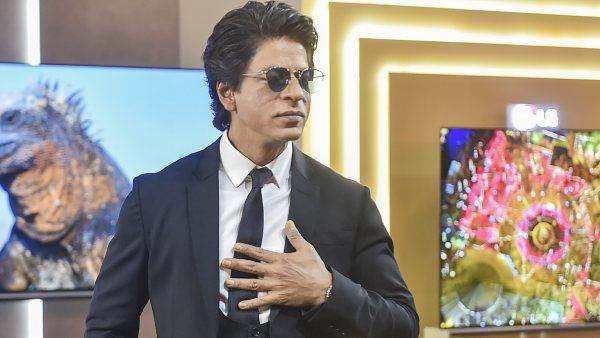 Delhi hit-and-run : शाहरुख खान के मीर फाउंडेशन ने अंजलि सिंह के परिवार को दी सहायता