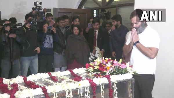 Sharad Yadav Passes Away: राहुल गांधी ने किए शरद यादव के अंतिम दर्शन, कही ये बात