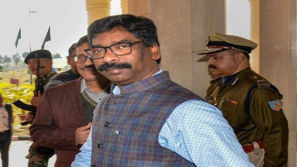 झारखंड सरकार जल्द ही करीब 30 हजार वकीलों को देने वाली है बड़ी सौगात