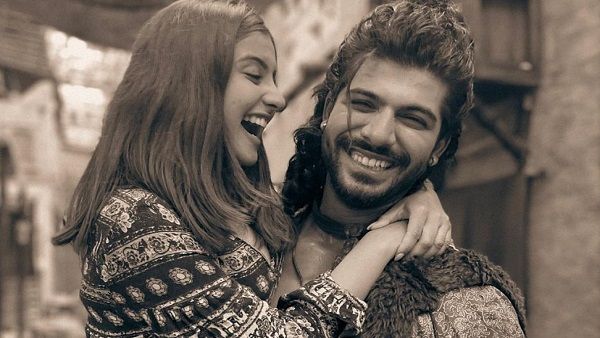 'तुनिषा शर्मा डेटिंग ऐप पर अली से करती थीं बात, सुसाइड से 15 मिनट पहले...', शीजान खान ने कोर्ट में क्या कहा?