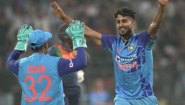 IND vs SL: 155 kph के साथ उमरान मलिक ने ध्वस्त किया जसप्रीत बुमराह का रिकॉर्ड- VIDEO