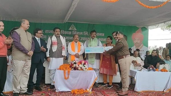 MP Latest News : वन विकास निगम के अस्थाई कर्मचारी होंगे नियमित, वन मंत्री विजय शाह ने की घोषणा
