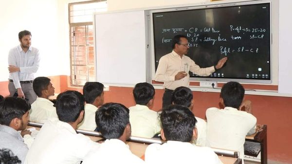 DSSSB Recruitment 2023:  238 पदों पर निकली शिक्षाकों की भर्ती, ऐसे करें आवेदन
