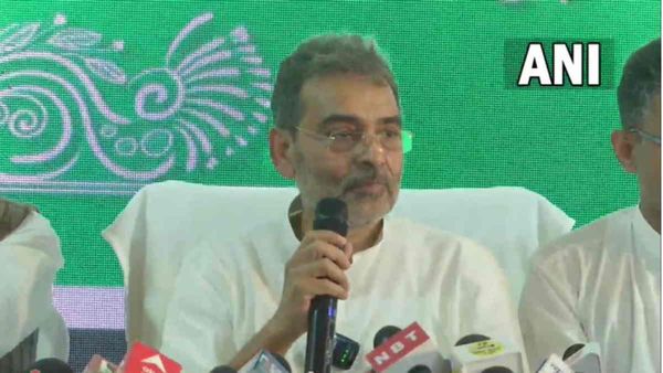 उपेंद्र कुशवाह ने छोड़ी नीतीश कुमार की JDU, नई पार्टी का किया ऐलान