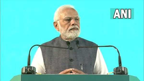 Pulwama anniversary: बोले पीएम मोदी- 'देश जवानों के बलिदान को कभी नहीं भूल सकता'
