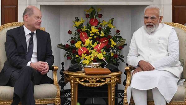 India Germany Talk: राष्ट्रपति द्रौपदी मुर्मू और PM मोदी से मिले जर्मन चांसलर स्कोल्ज़, जानिए क्या बातें हुईं