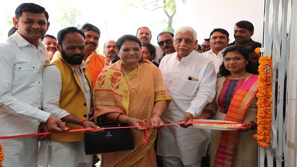 Jabalpur के पाटन में साढ़े तीन करोड़ की लागत से बने ट्राइबल हॉस्टल की सौगात, मंत्री मीना सिंह ने किया लोकार्पण