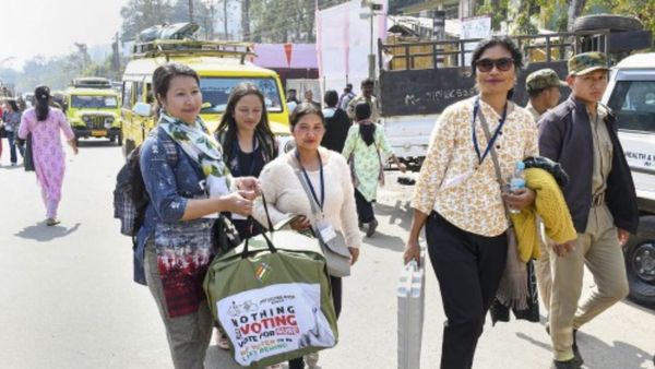 India Today-Axis My India: मेघालय में सरकार बनाने में होगी कड़ी टक्‍कर, जानें किसका पड़ला रहेगा भारी ?