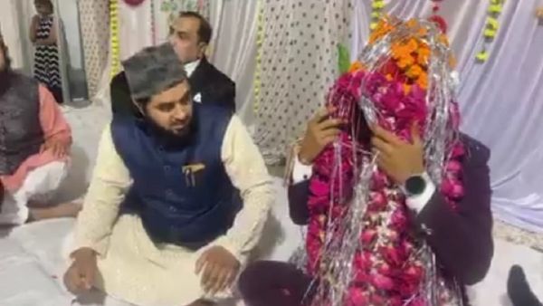 शादी में डीजे बजाने पर काजी साहब खफा, निकाह पढ़ने से इंकार, दूल्हे को लगाई फटकार