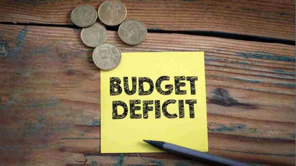 Budget Deficit: क्या होता है डेफिसिट यानि घाटा, जिसका बजट में बार-बार जिक्र ?