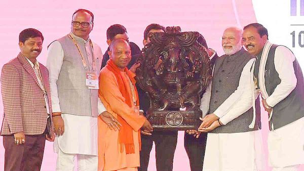 UPGIS 2023: यूपी में आर्थिक विकास के जरिए जनता का विश्वास जीतने की पहल