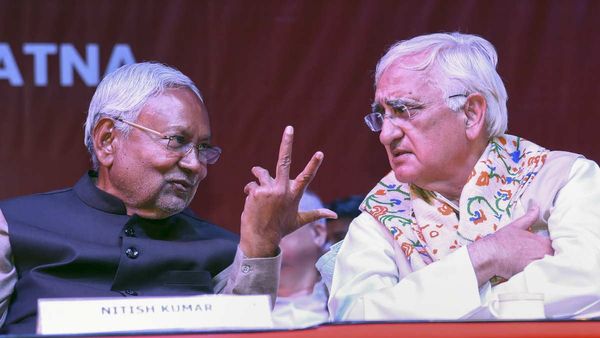 Nitish Kumar Statement: नीतीश का कांग्रेस से इजहार ए इश्क