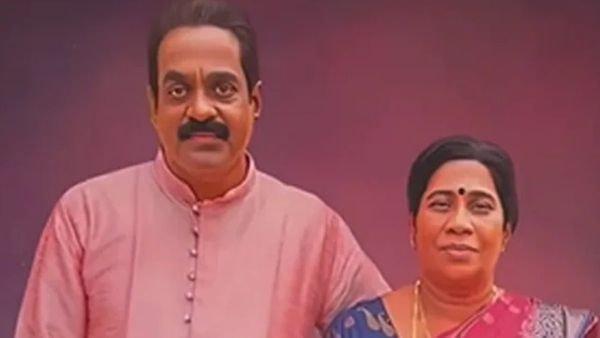 बेटी ने माता-पिता को  गिफ्ट की लाइफ साइज पोट्रेट, फोटो देख इमोशनल हुए पेरेंन्‍ट्स, देखें Video