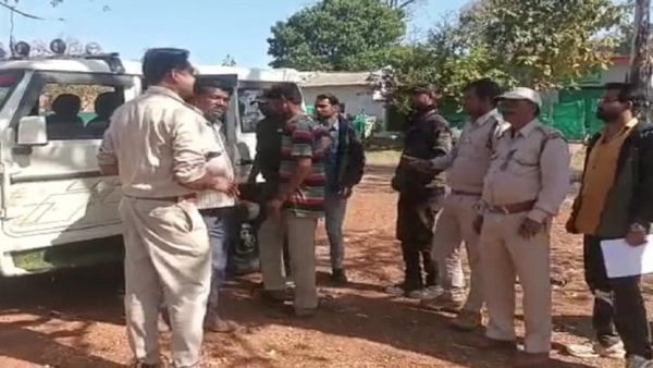 Panna Tiger Reserve: बाघ को करंट लगाकर शिकार करने वाला मुख्य शिकारी गिरफ्तार