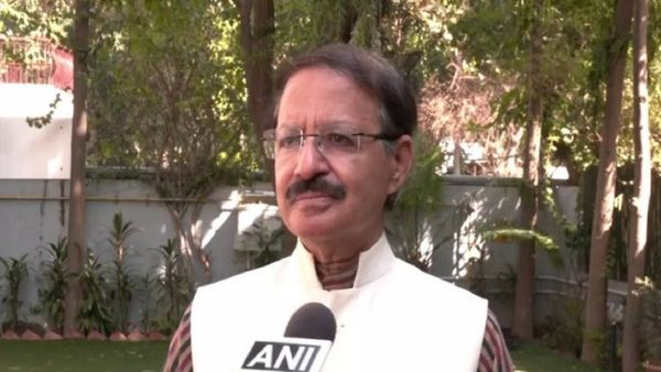 'अयोध्या राम जन्मभूमि फैसला केंद्र सरकार के दबाव में आया', कांग्रेस नेता राशिद अल्वी का दावा