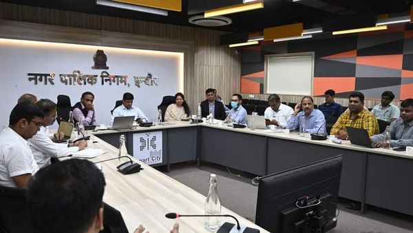 MP: सोलर सिटी बनने की तरफ अग्रसर इंदौर, जिम्मेदारों ने विशेषज्ञों के साथ किया मंथन