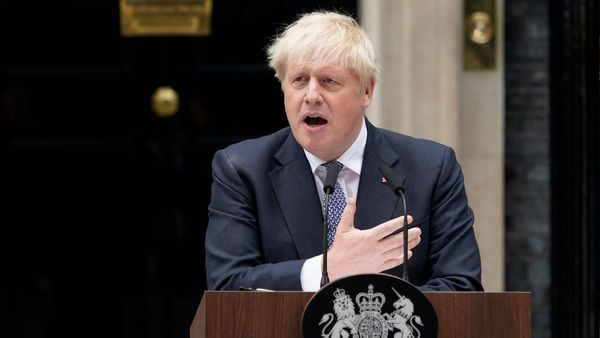 ब्रिटेन के पूर्व PM बोरिस जॉनसन के भाई ने Adani ग्रुप से जुड़ी कंपनी से दिया इस्तीफा, जानिए क्यों?