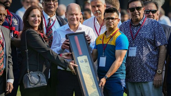 जर्मनी ने भारतीय इंजीनियर्स को दिया बड़ा ऑफर, चांसलर ओलाफ स्कोल्ज ने नई दिल्ली में की घोषणा