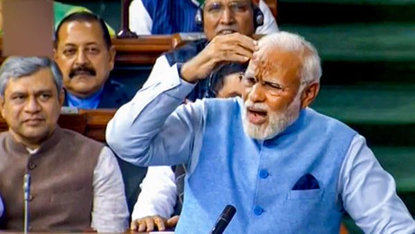 पीएम ने संसद में किस बात पर सुनाई बाघ के शिकार की कहानी?