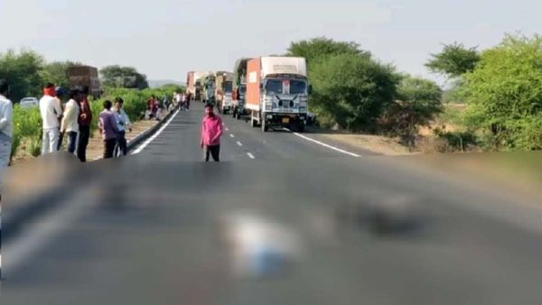 Sagar: रंगपंचमी पर अनरए में शामिल होने बाइक पर ललितपुर से सागर आ रहे दादा-पोते की दर्दनाक मौत