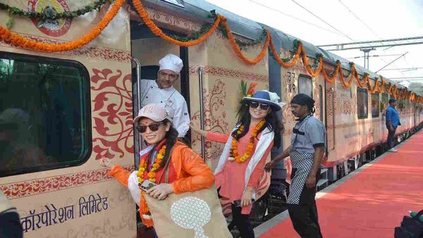 IRCTC के टूर पैकेज से करें नॉर्थ ईस्ट की खूबसूरत वादियों का दीदार, जानें कब से चलेगी रेलवे की स्पेशल ट्रेन