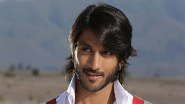 आखिर कौन हैं Chetan Kumar? जिन्होंने हिंदू धर्म को कहा 'झूठा', हिजाब विवाद में भी हो चुके हैं गिरफ्तार