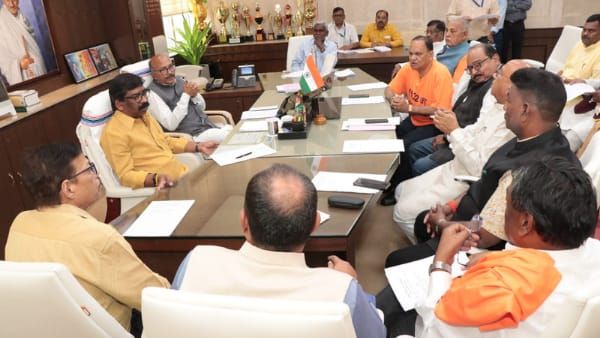CM Hemant Soren की बड़ी घोषणा- HEC में 70 MLA का बनेगा आवास, अधिकारियों को दिया ये निर्देश