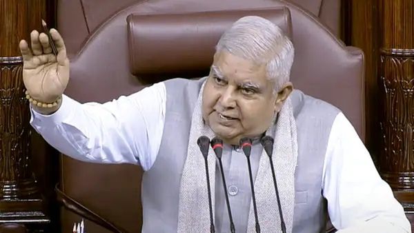 'कुछ भी हो सकता है..हवा निकल सकती है..', सांसदों को शांत कराने के लिए ऐसा क्यों बोले राज्य सभा सभापति, VIDEO