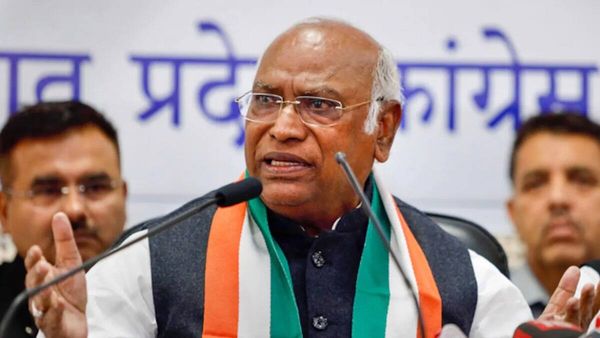 मल्लिकार्जुन खड़गे ने पीएम को लिखा पत्र, जल्द जनगणना कराने की मांग