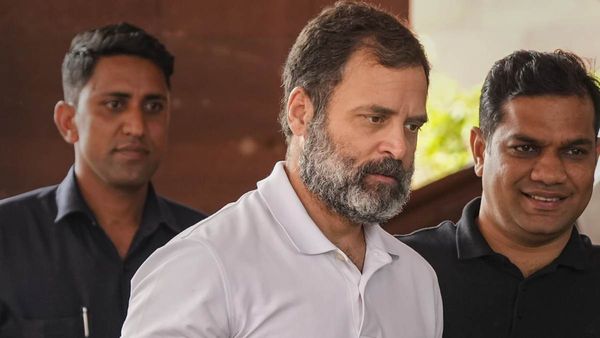 RSS को 21वीं सदी का कौरव बताकर फंसे राहुल गांधी, दर्ज हुआ मानहानि का केस